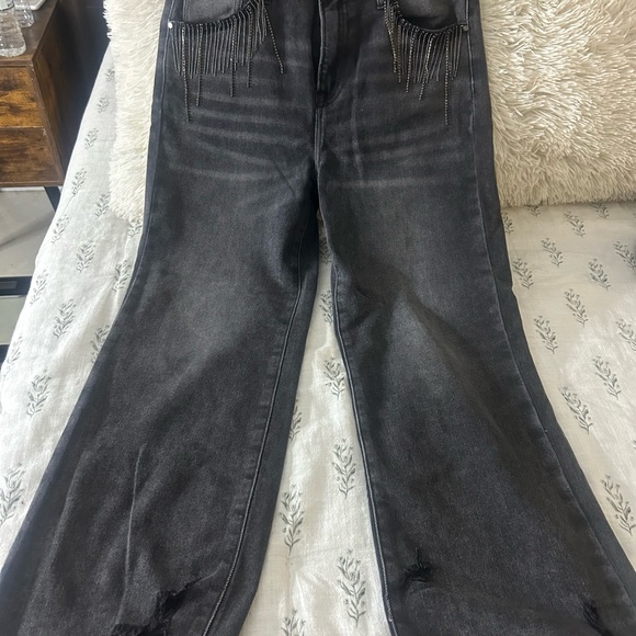 Risen Fringe Pocket High-Rise Flare Jeans - Picture 5 of 5